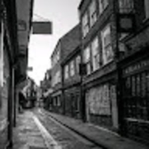 Meet your Posher, Chris